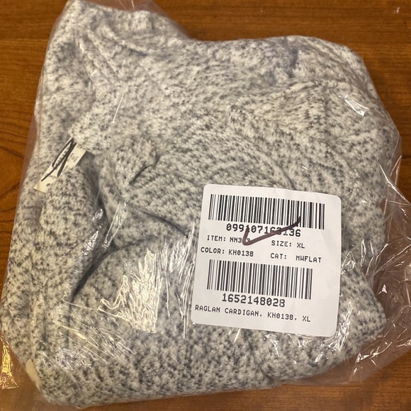 MadeWell Brushed Bouclé Raglan-Sleeve Cardigan NN303 - Picture 6 of 6